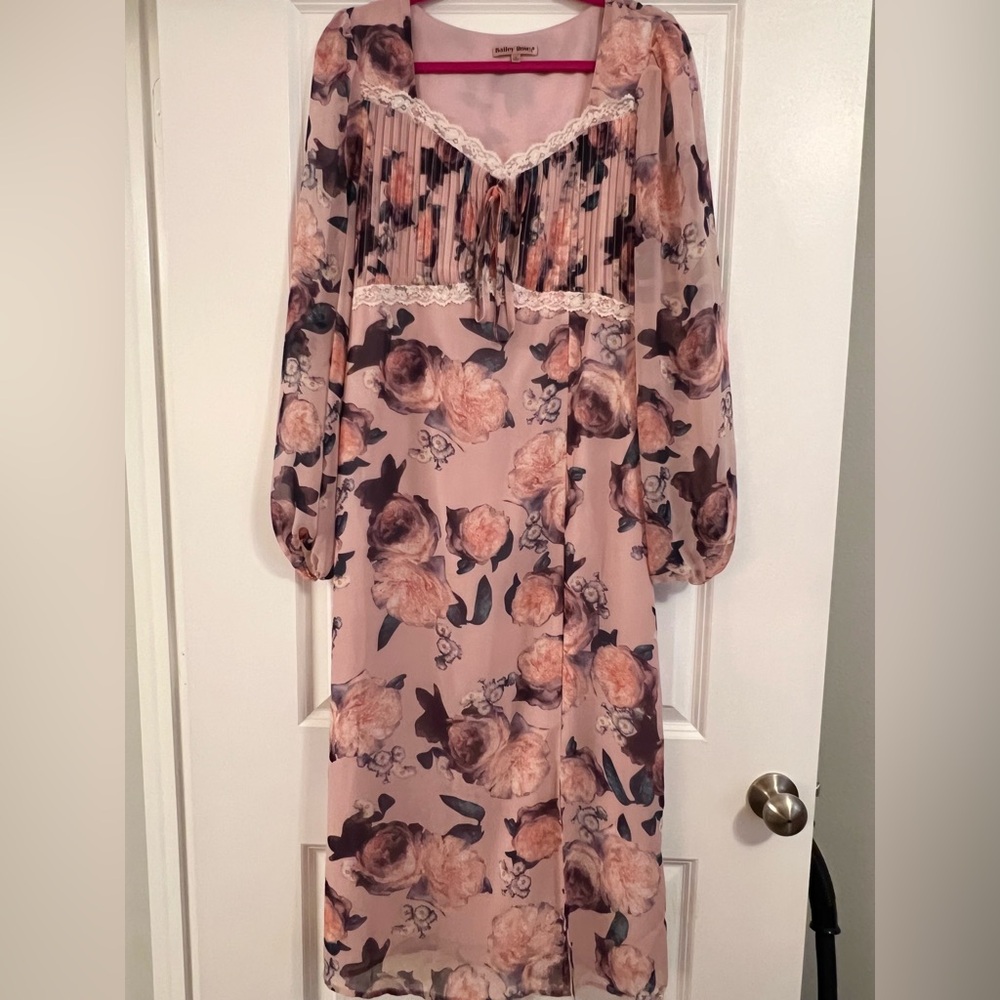 Piper & Scoot Vienna Floral Patterned Dress in Rose, size Large - Picture 3 of 5